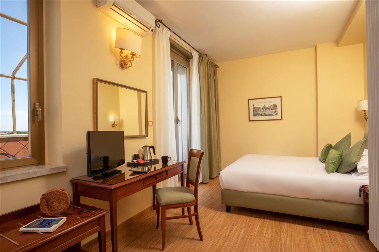 Colosseum 3* Roma